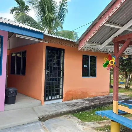Tmn Rekreasi Cikgu Haron Villa Labis Exterior photo