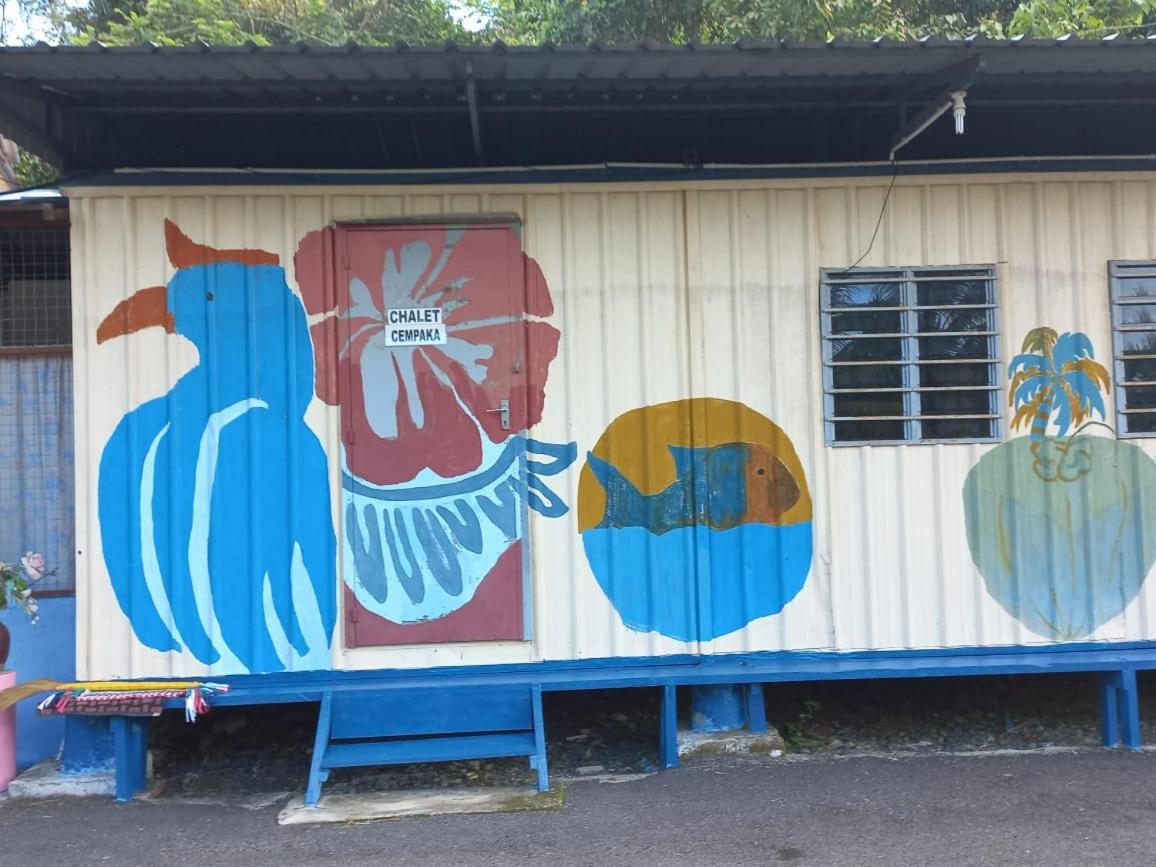 Tmn Rekreasi Cikgu Haron Lodge