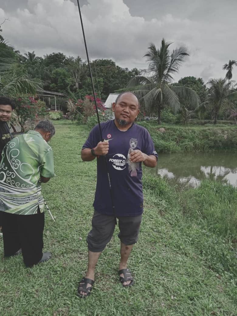 Tmn Rekreasi Cikgu Haron Labis