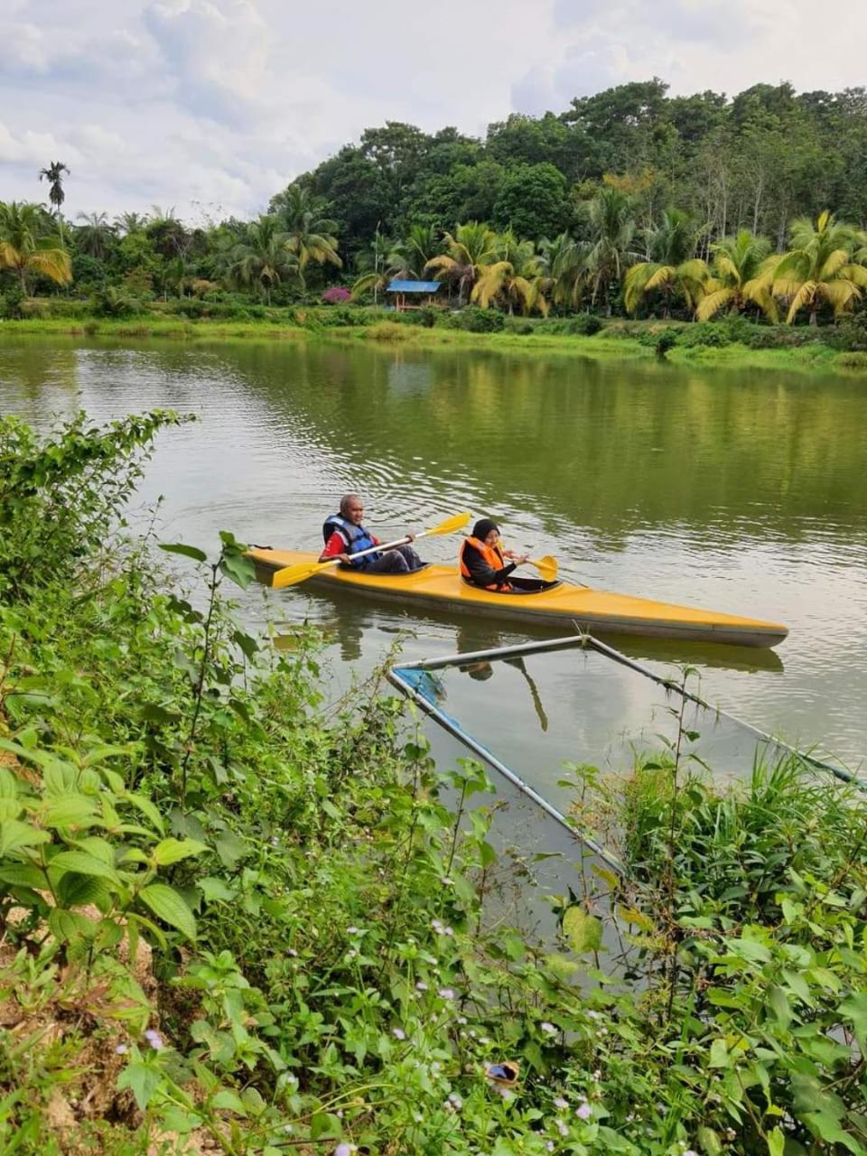Lodge Tmn Rekreasi Cikgu Haron Labis