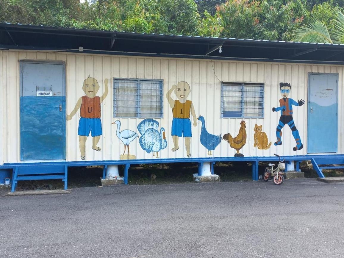 Lodge Tmn Rekreasi Cikgu Haron *