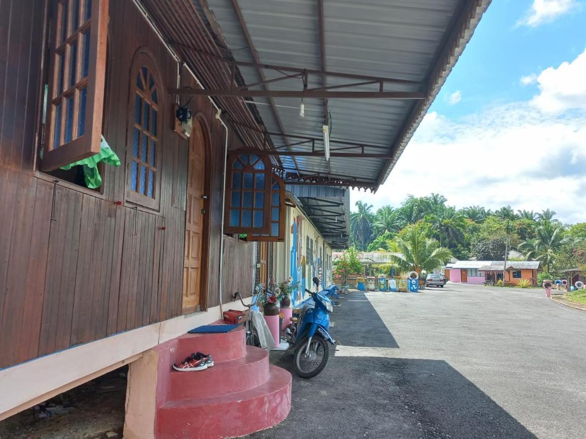 Lodge Tmn Rekreasi Cikgu Haron