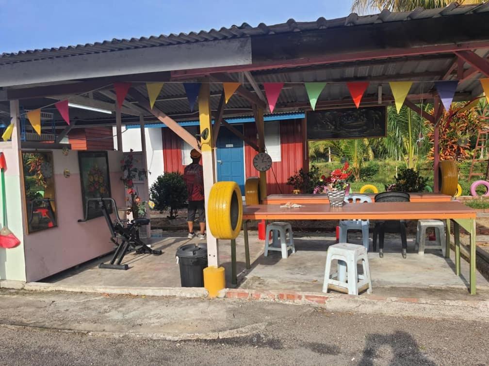 Tmn Rekreasi Cikgu Haron Lodge Labis